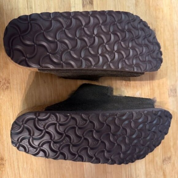 NWOT - Birkenstock Arizona Chocolate Suede Shearling Slide Sandal - Picture 16 of 16